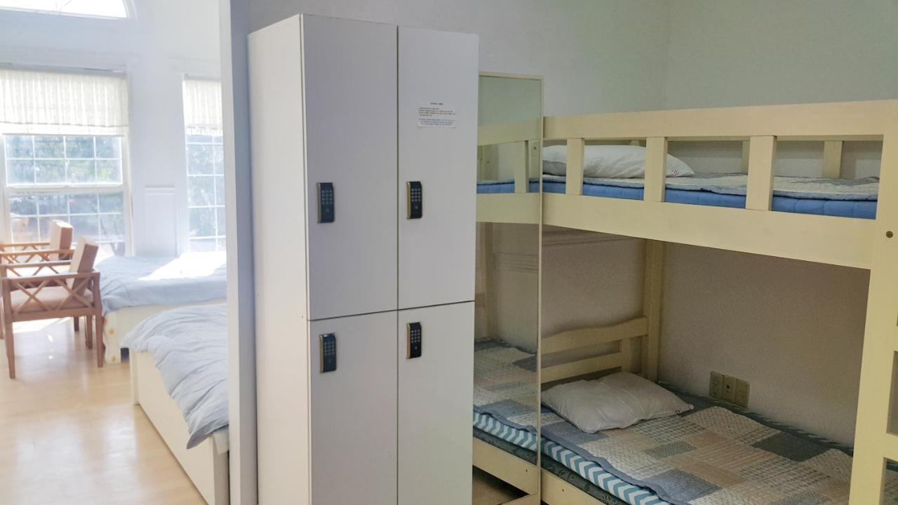 Bella Guesthouse Тхонъён Экстерьер фото